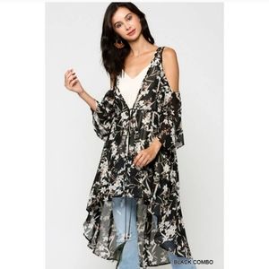 SALE! Brand New Blue Heaven Cold Shoulder Kimono